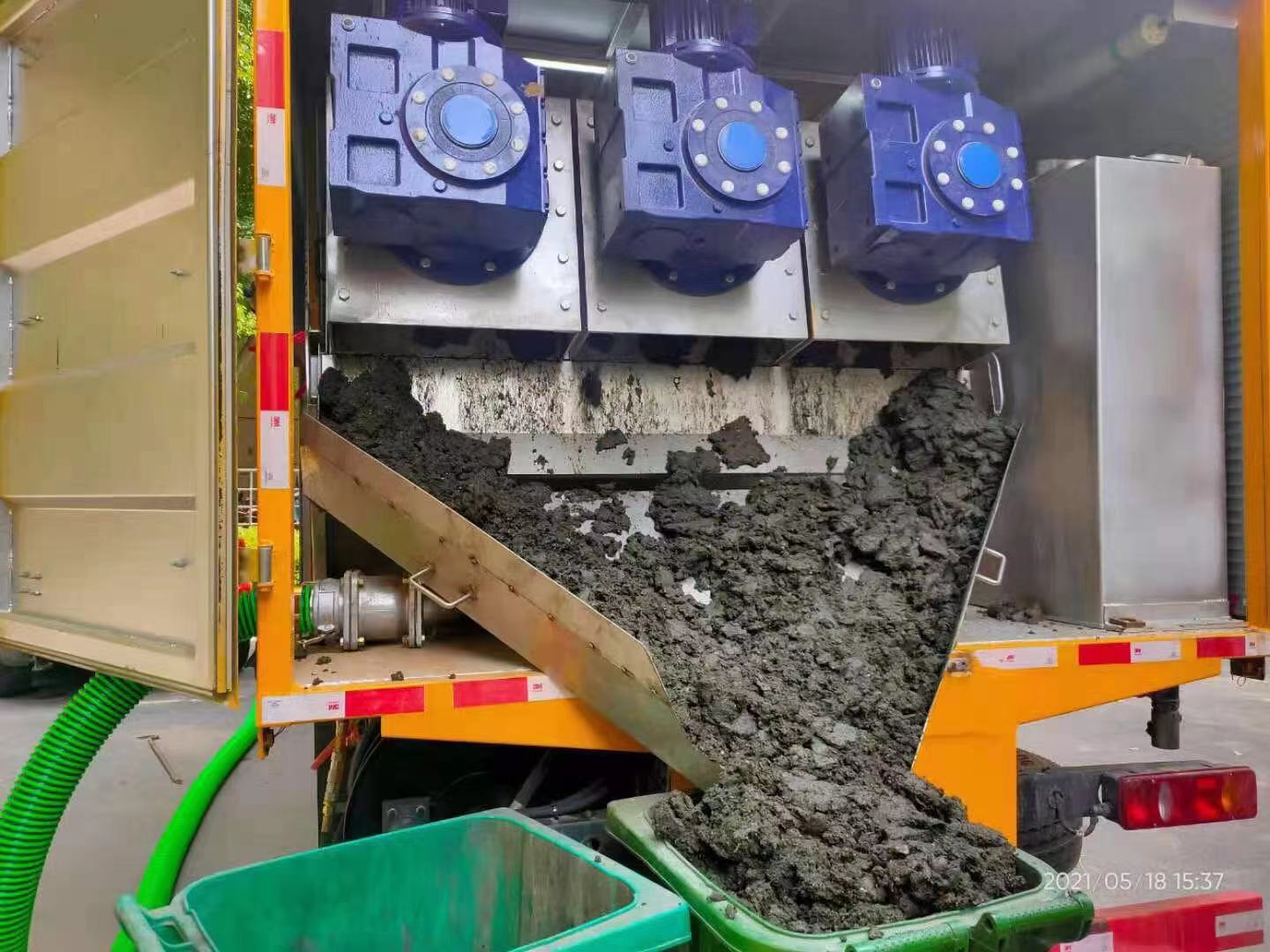 中原化粪池清掏城市维护站-泥浆净化干湿分离处理